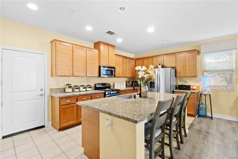 12- 36430 Geranium Drive Lake Elsinore CA 92532
