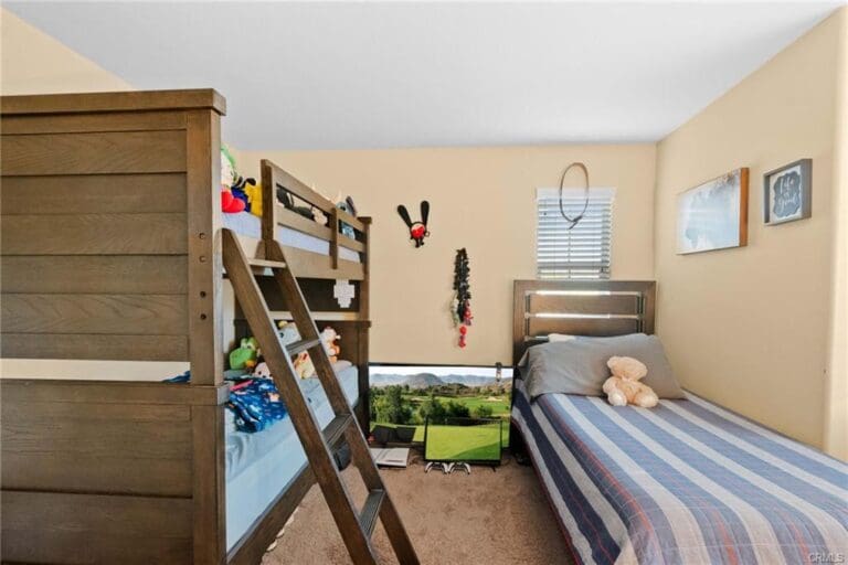 41- 36430 Geranium Drive Lake Elsinore CA 92532