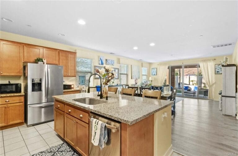 49- 36430 Geranium Drive Lake Elsinore CA 92532