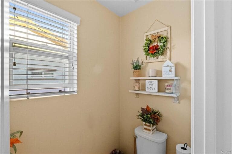 63- 36430 Geranium Drive Lake Elsinore CA 92532