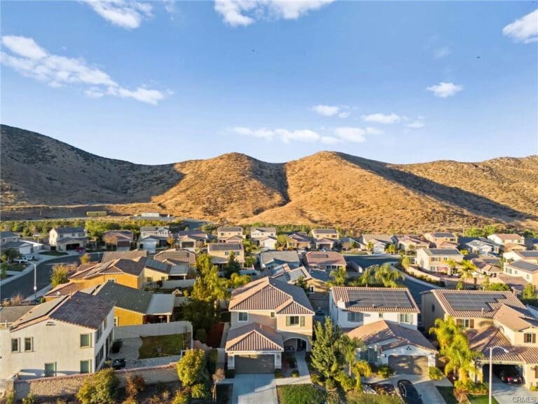 69- 36430 Geranium Drive Lake Elsinore CA 92532