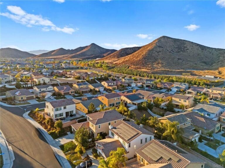 72- 36430 Geranium Drive Lake Elsinore CA 92532
