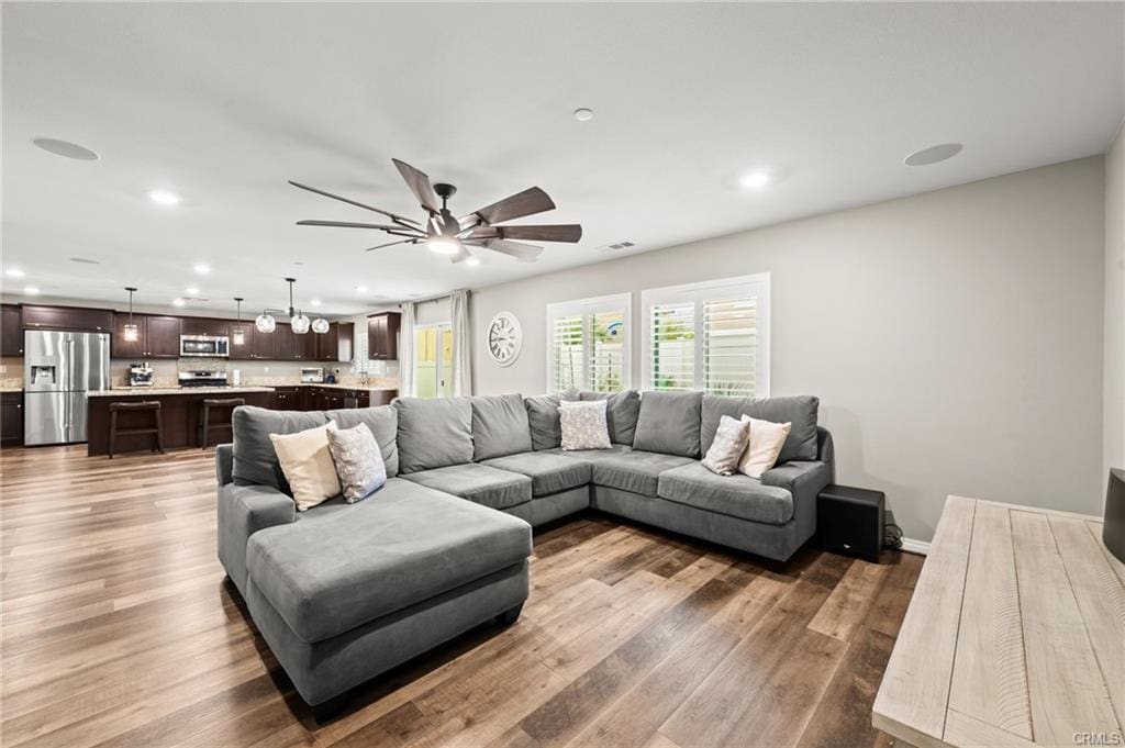 15 - 10307 Conure Ct, Moreno Valley, CA 92557