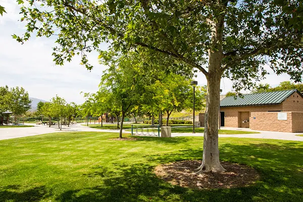 Crowne Hill Park green space in Temecula California