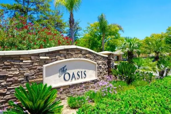 The Oasis community entrance monument sign in Menifee, California